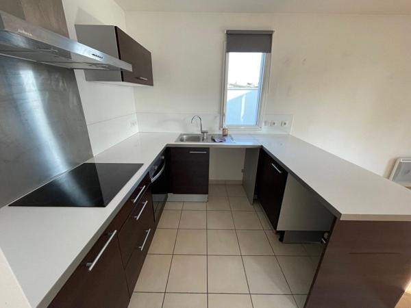 A LOUER : T2 à LILLE • Rue Frédéric Combemale - CHU EURASANTÉ • 805 € CC • Réf. 001-00209-001