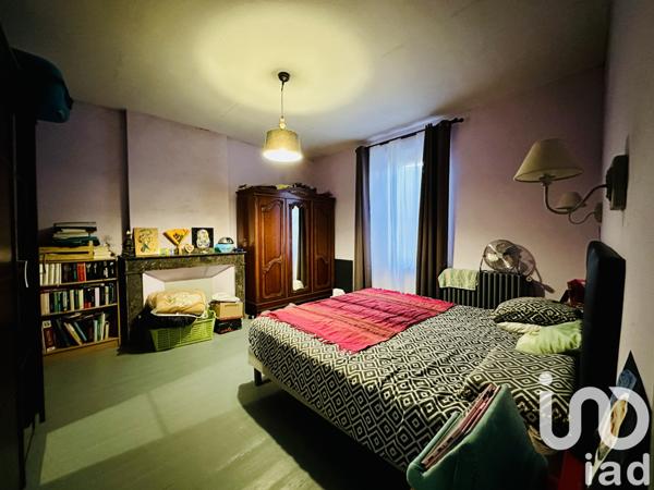 Appartement à vendre 5 pièces 160 m² Saint-Jean-de-Marcel