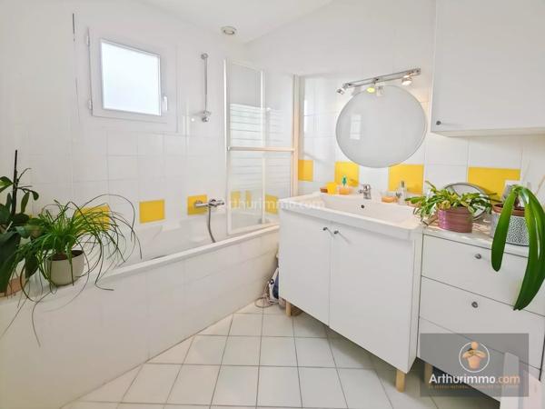 Vente                                                      Maison
                        
                     5 pièces                      100 m2                     à Bondoufle