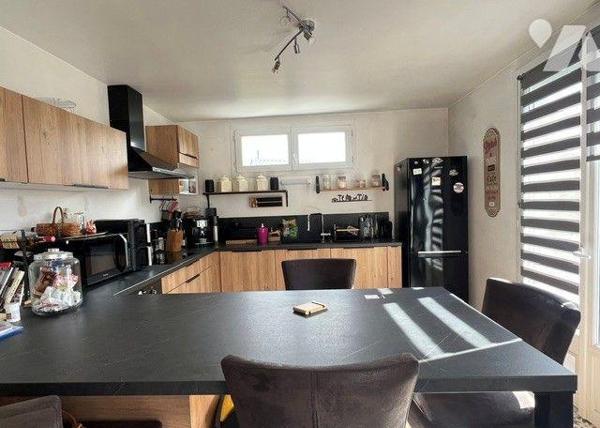 A VENDRE - PORNICHET -  ENTRE LE POULIGOU ET LE PETIT CANON - APPARTEMENT T4 DE 87 M²
Dans une...