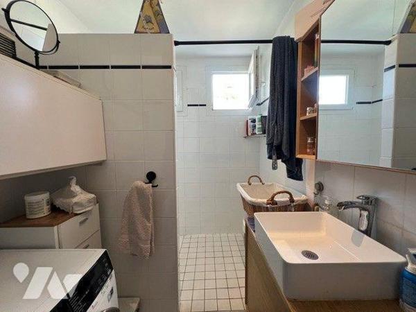 A VENDRE - PORNICHET -  ENTRE LE POULIGOU ET LE PETIT CANON - APPARTEMENT T4 DE 87 M²
Dans une...