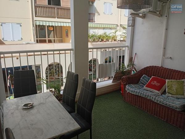 A Vendre Appartement T3 de 64 m2 Proche des Plages à la Saint Gilles Les Bains