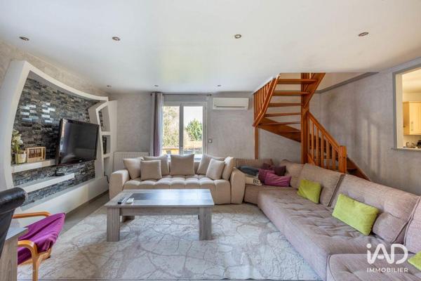 Maison à vendre 5 pièces 110 m² Vénissieux