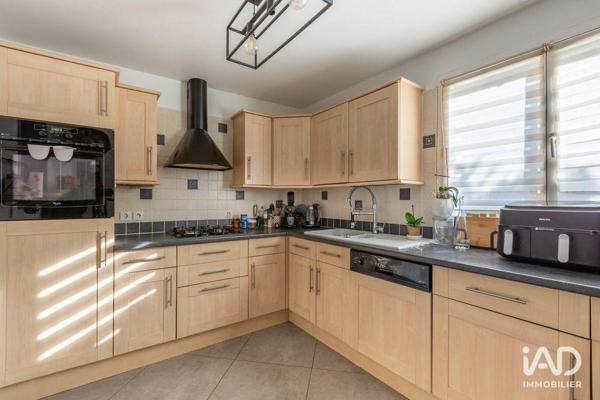 Maison à vendre 5 pièces 110 m² Vénissieux