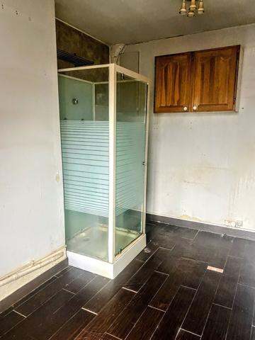 À vendre – Chambre de service PARIS 16