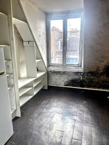 À vendre – Chambre de service PARIS 16