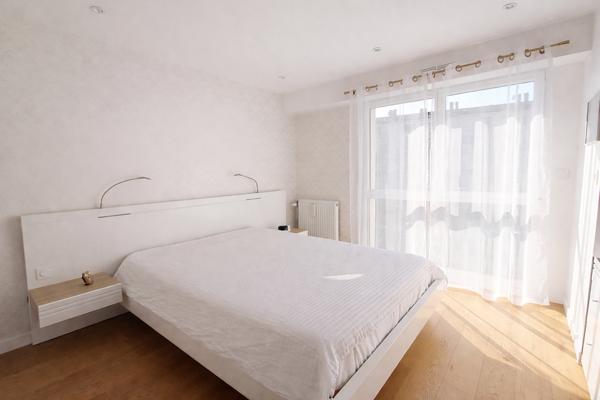 ACHAT/VENTE Appartement LAVAL T3 avec balcon