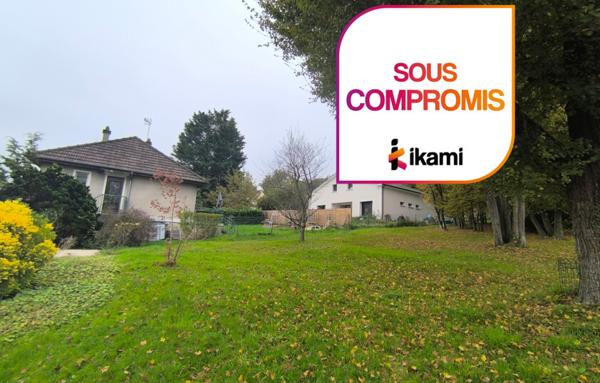 Terrain à Batir de 864 m²