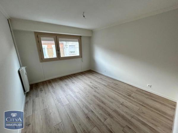 Appartement à louer 3 pièces 75.96m²