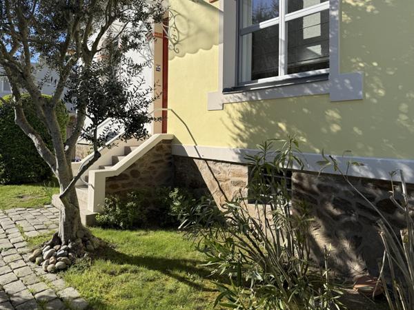 MAISON REZE PONT ROUSSEAU