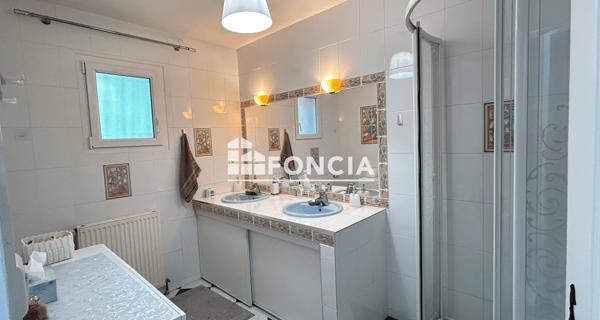 À vendre Maison 6 pièces 175 m² - Boulazac Isle Manoire 24750