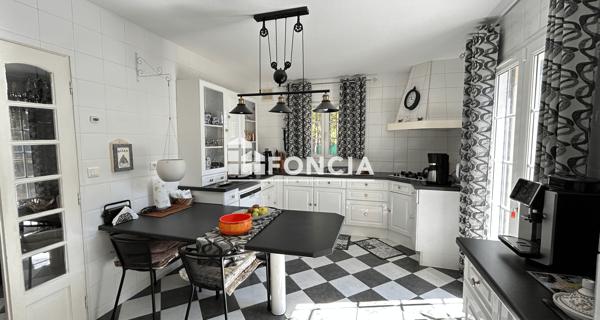 À vendre Maison 6 pièces 175 m² - Boulazac Isle Manoire 24750