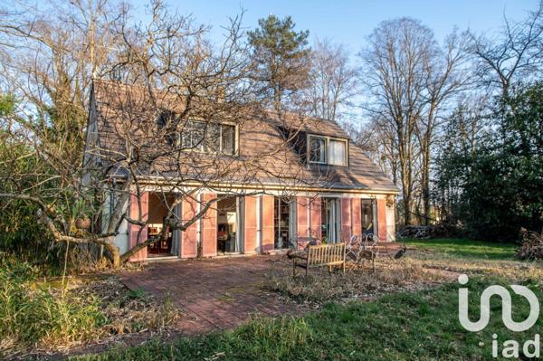 Maison 7 pièces de 160 m² à Solterre (45700)