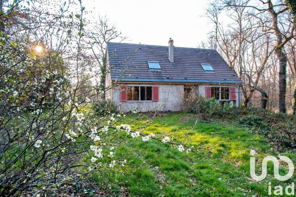 Maison 7 pièces de 160 m² à Solterre (45700)