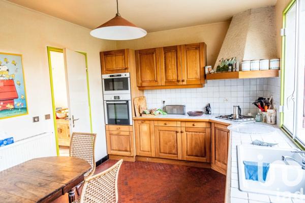 Maison 7 pièces de 160 m² à Solterre (45700)