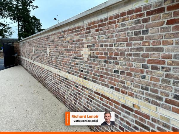 Magnifique propriété comprenant une Maison de maître et une maison d’amis sur 288 m2 en plein coeur de la Normandie et à 50 minutes des plages !