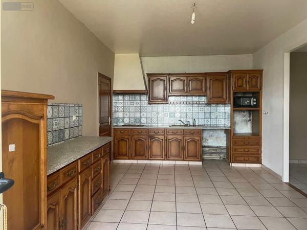 Maison à vendre à Mayenne en Mayenne (53100), ref : 046/848