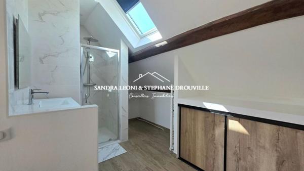 PROCHE MAINTENON - JOUY RAVISSANTE LONGERE de 175 m² + DEPENDANCE HABITABLE de 56 m²
