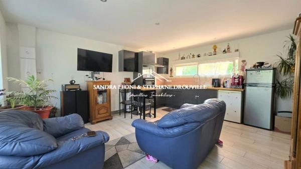 PROCHE MAINTENON - JOUY RAVISSANTE LONGERE de 175 m² + DEPENDANCE HABITABLE de 56 m²