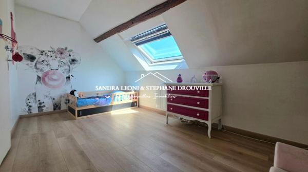 PROCHE MAINTENON - JOUY RAVISSANTE LONGERE de 175 m² + DEPENDANCE HABITABLE de 56 m²