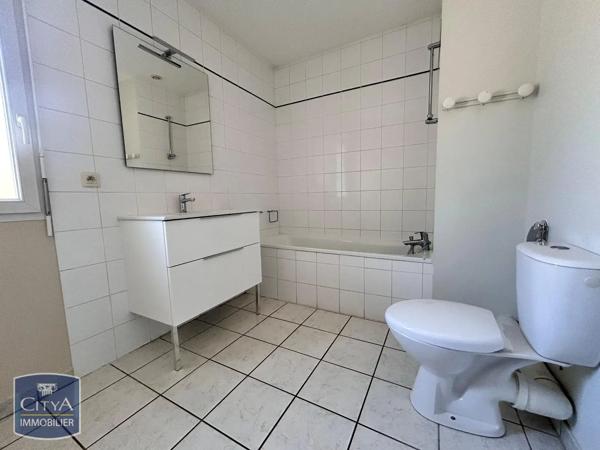 Maison à louer 4 pièces 83.17m² Brive-la-Gaillarde (19100)