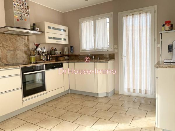 Maison à vendre 10 pièces de 300 m²