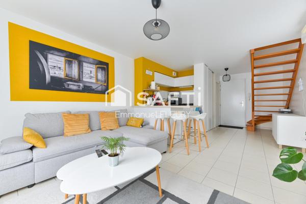 T2 duplex – Dernier étage – Balcon – Résidence sécurisée – Proche Cardo