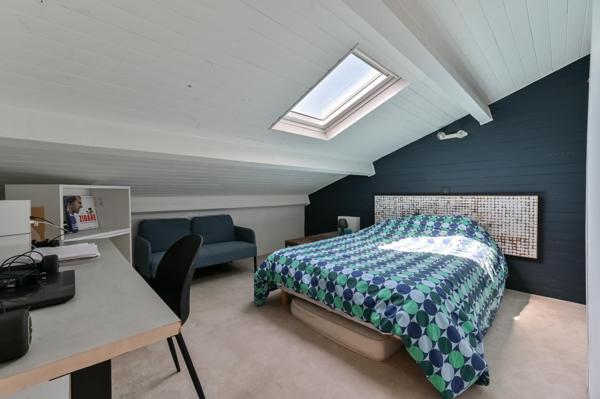 Maison à CRAPONNE, 69290 - 7 pièces 180m²