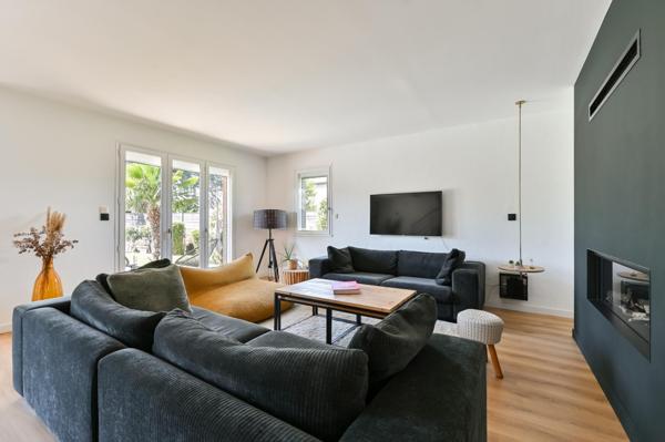 Maison à CRAPONNE, 69290 - 7 pièces 180m²