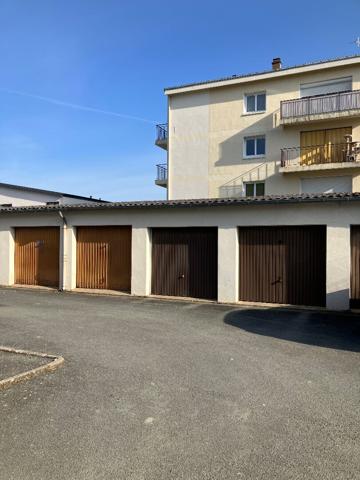 A Vendre garage férmé Angers, Secteur Barra Prédali.