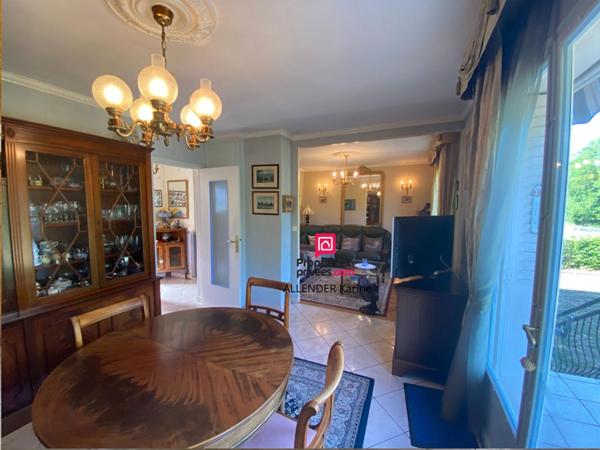 Maison Villeneuve L Archeveque 6 pièce(s) 83 m2