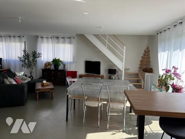 Maison lumineuse de 2023 