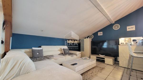 Appartement dernier étage 4 chambres + garage + places de parking