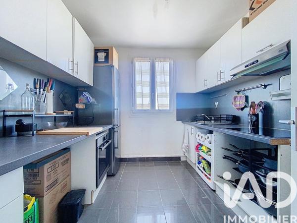 Appartement à vendre 4 pièces 64,7 m² Sainte-Geneviève-des-Bois