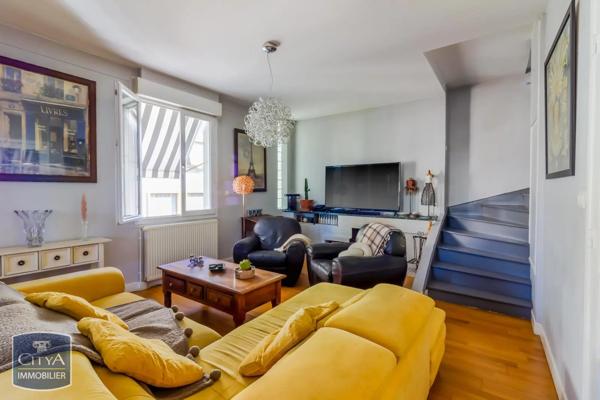 Maison à vendre 7 pièces 178m² Brive-la-Gaillarde (19100)
