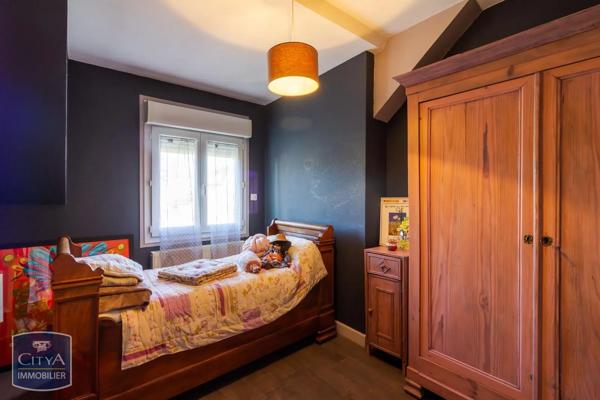 Maison à vendre 7 pièces 178m² Brive-la-Gaillarde (19100)