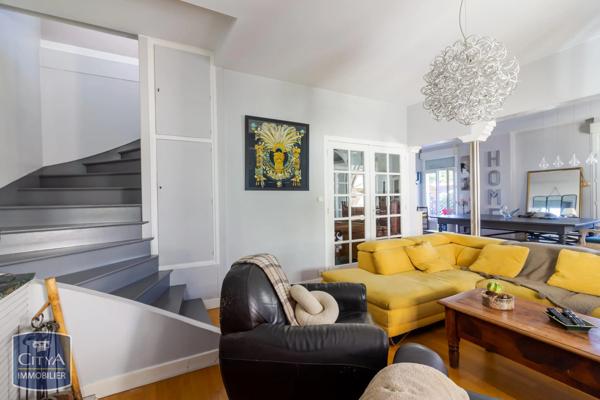 Maison à vendre 7 pièces 178m² Brive-la-Gaillarde (19100)