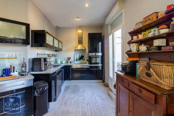 Maison à vendre 7 pièces 178m² Brive-la-Gaillarde (19100)