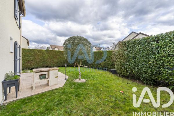 Maison à vendre 6 pièces 104 m² Lieusaint