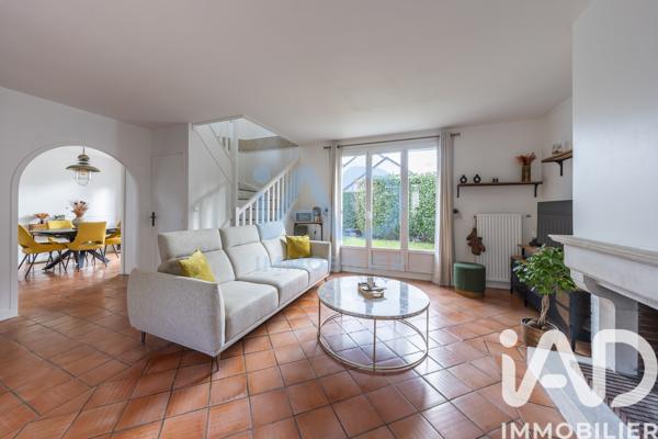 Maison à vendre 6 pièces 104 m² Lieusaint