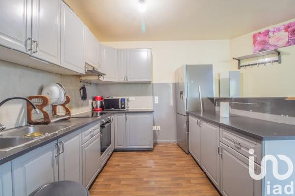 Apartment for sale 4 rooms 71 m² Aulnay-sous-Bois