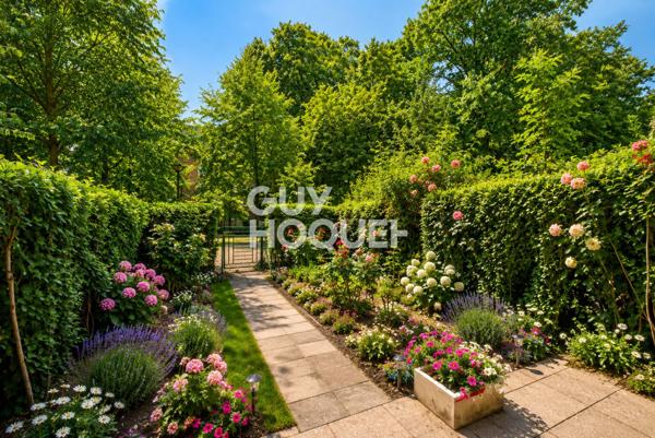 Duplex avec jardin - 4 chambres - 100.7 m²