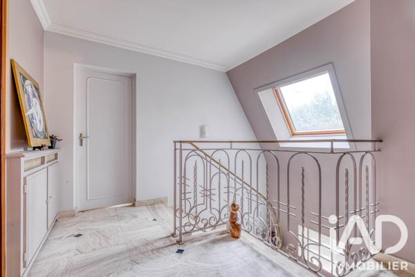 Maison à vendre 8 pièces 196 m² Chelles