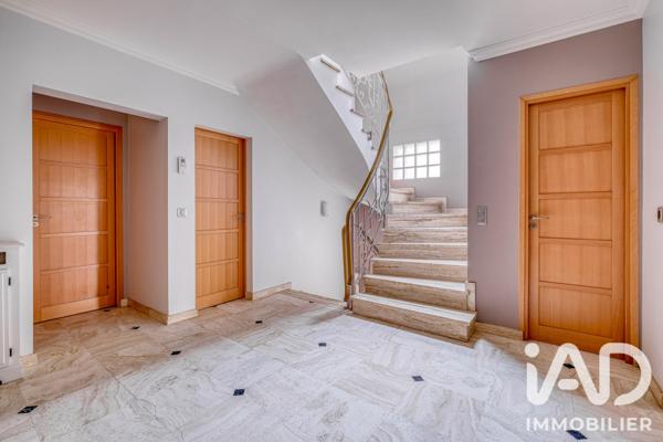 Maison à vendre 8 pièces 196 m² Chelles