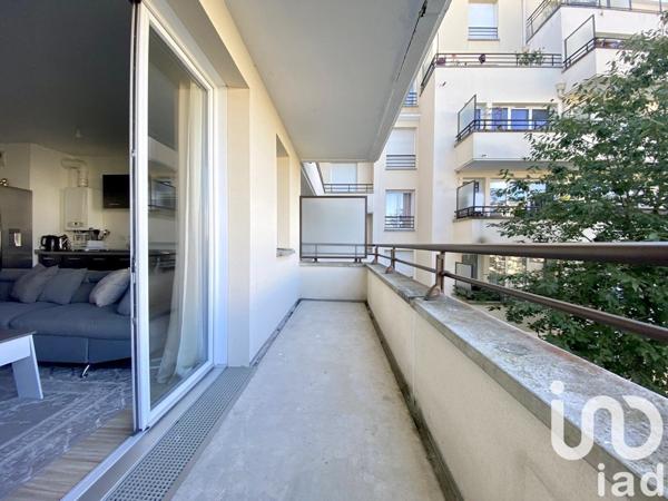 Appartement 2 pièces de 46 m² à Corbeil-Essonnes (91100)