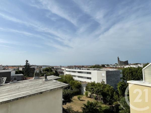 Appartement T3 à vendre  3 pièces - 66,63 m2 ROYAN - 17