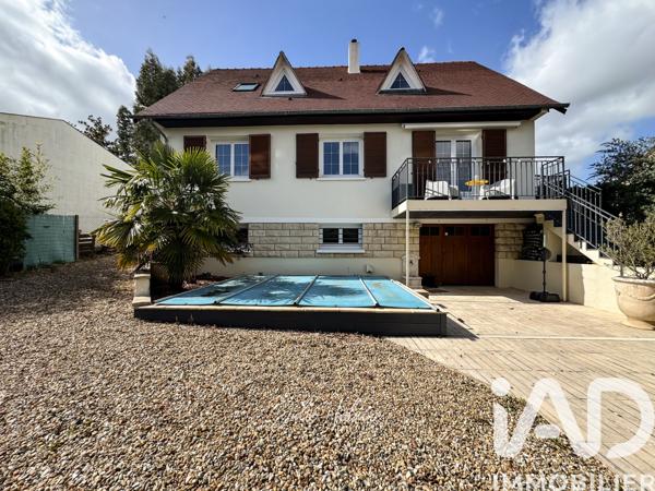 Maison à vendre 7 pièces 140 m² Les Alluets-le-Roi
