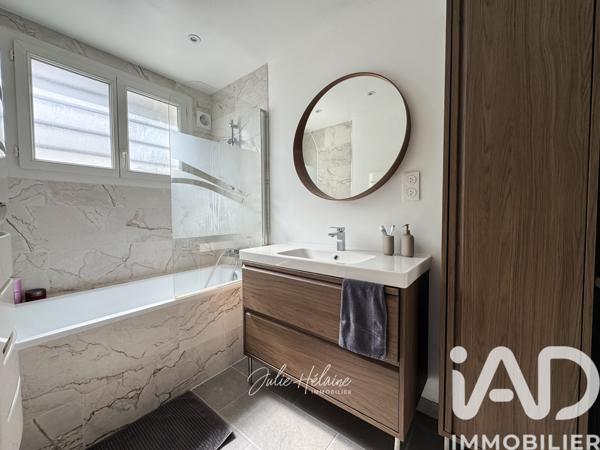 Maison à vendre 7 pièces 140 m² Les Alluets-le-Roi