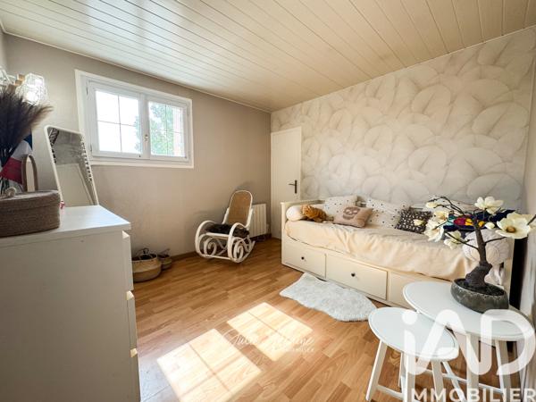 Maison à vendre 7 pièces 140 m² Les Alluets-le-Roi