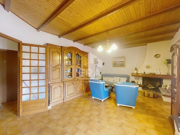 A VENDRE MARSEILLE 13014 BON SECOURS MAISON T5 TERRAIN GARAGE PISCINE DEPENDANCE STUDIO